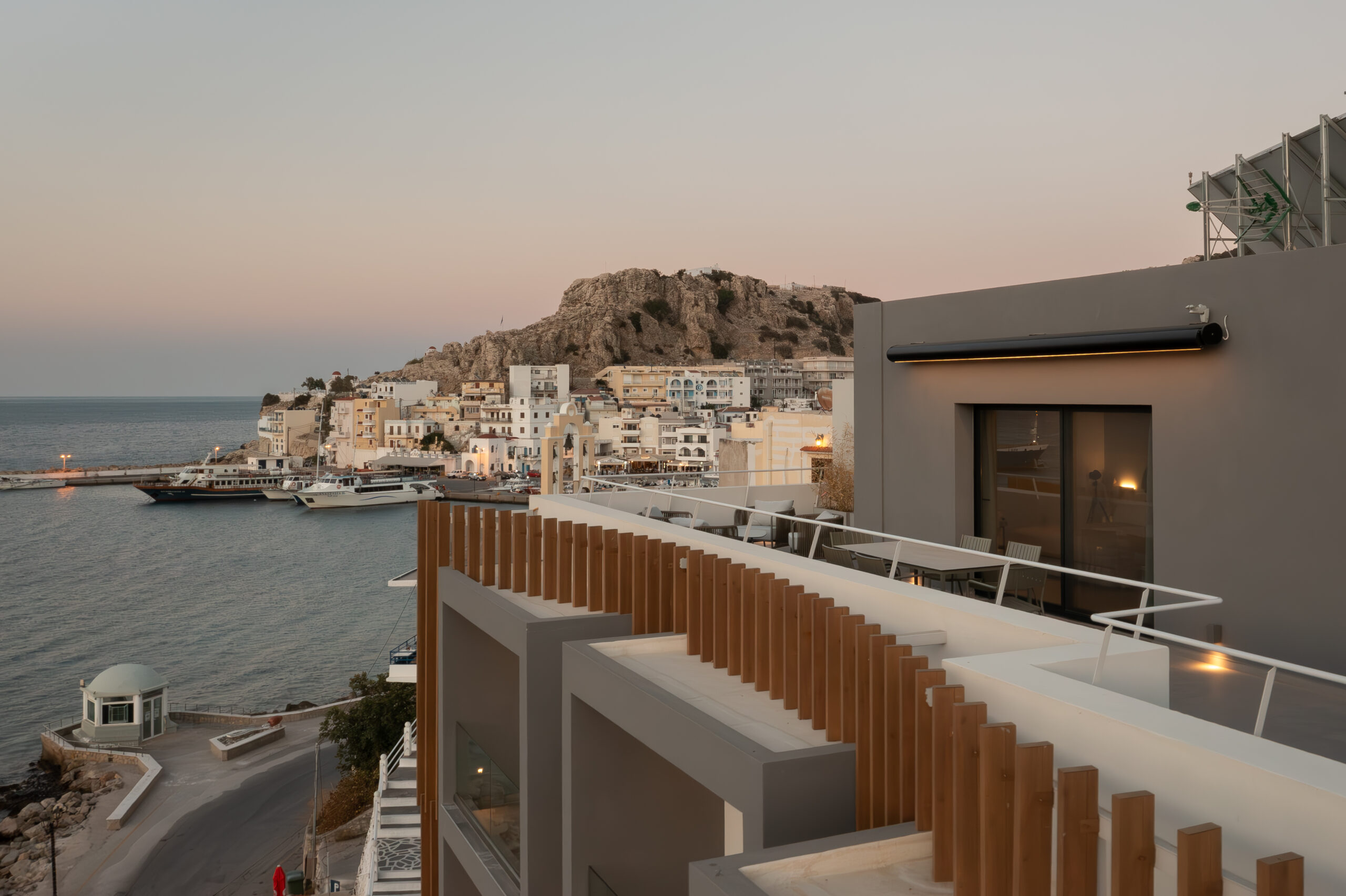 arcus-blue-high-res-3